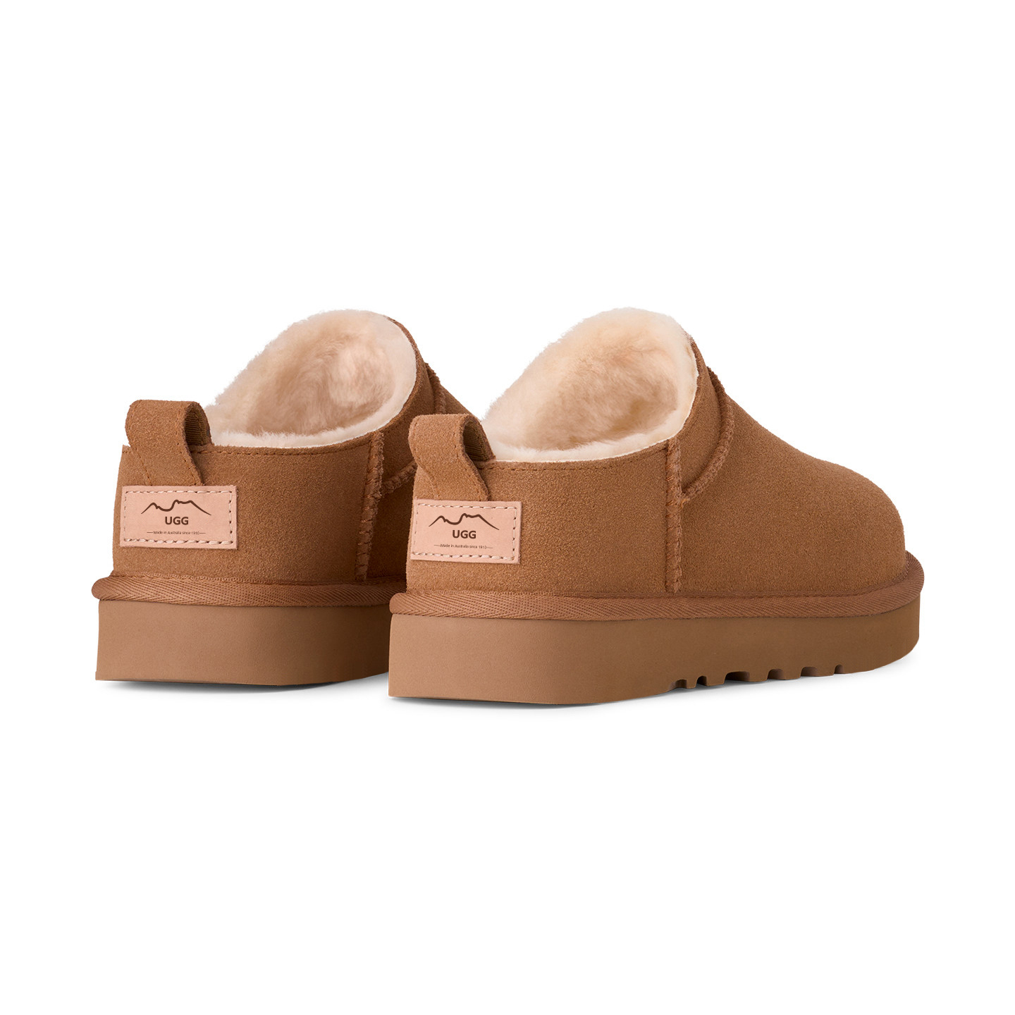 UGG1910 클래식 마이크로 부츠